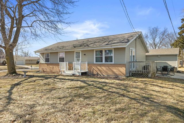 N171W20418 Ridge ROAD, Jackson, WI 53037
