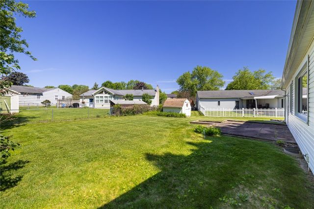 139 Gate House Trail, Henrietta, NY 14467