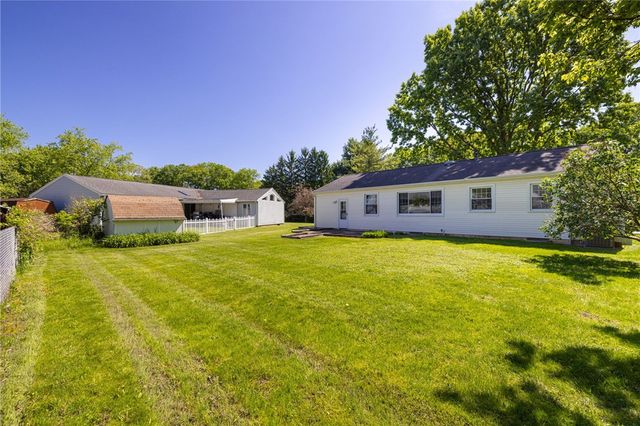 139 Gate House Trail, Henrietta, NY 14467