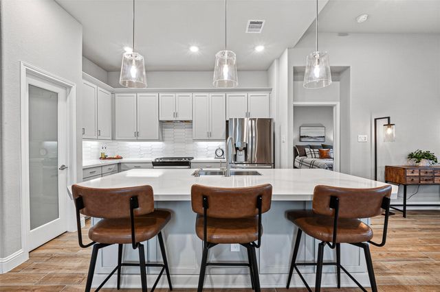 1602 Harvest Lake Drive, Missouri City, TX 77459