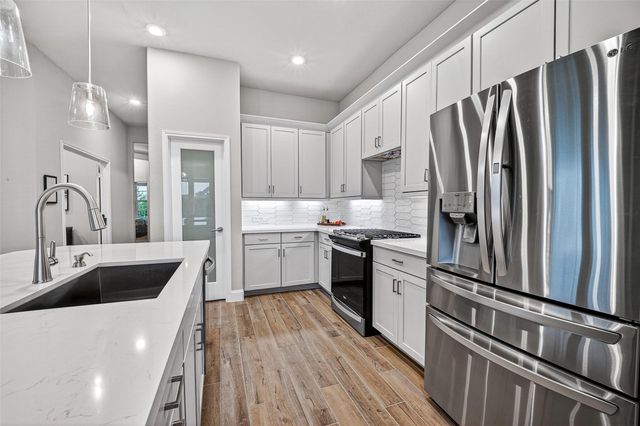1602 Harvest Lake Drive, Missouri City, TX 77459