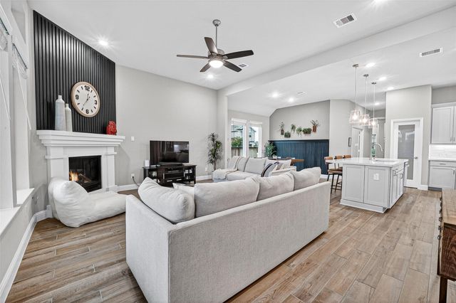1602 Harvest Lake Drive, Missouri City, TX 77459