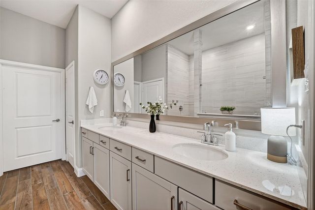 1602 Harvest Lake Drive, Missouri City, TX 77459