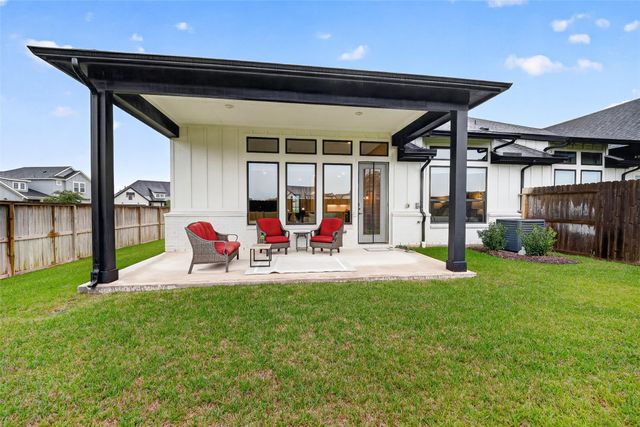 1602 Harvest Lake Drive, Missouri City, TX 77459
