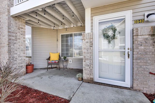 6940 S Rolling Meadows COURT, Oak Creek, WI 53154