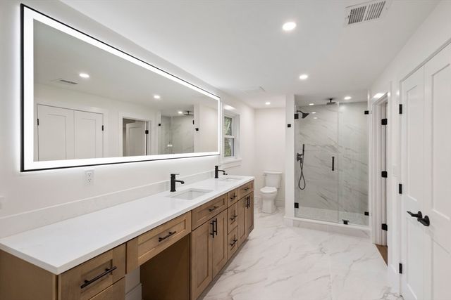 241 Prospect St, Franklin, MA 02038