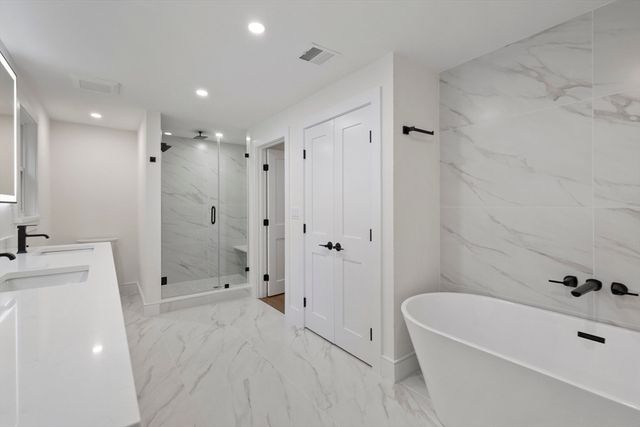 241 Prospect St, Franklin, MA 02038