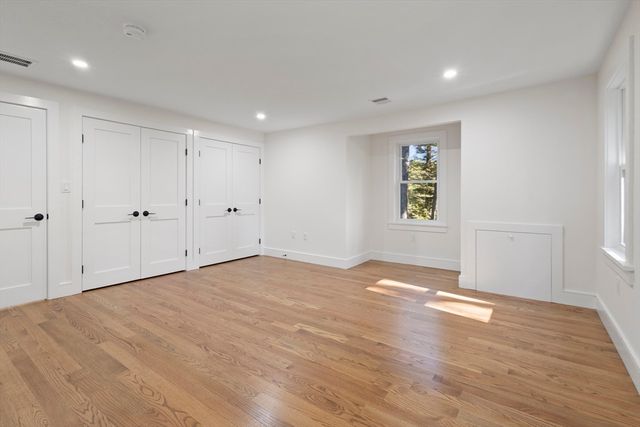 241 Prospect St, Franklin, MA 02038