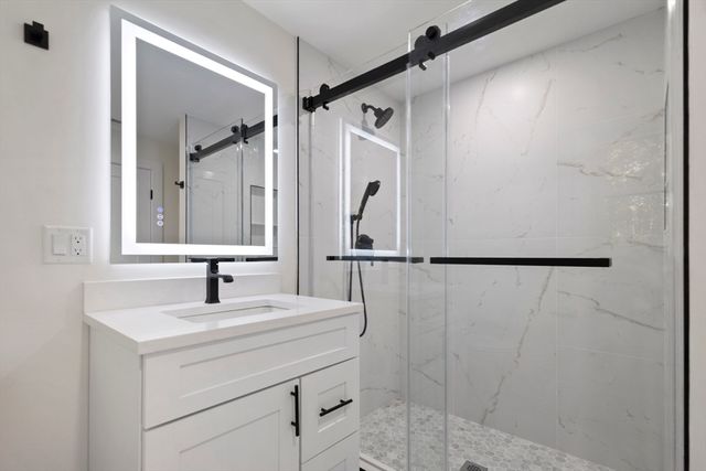 241 Prospect St, Franklin, MA 02038