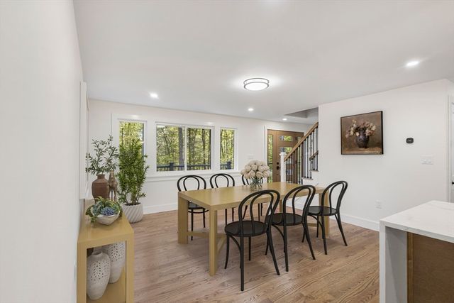 241 Prospect St, Franklin, MA 02038