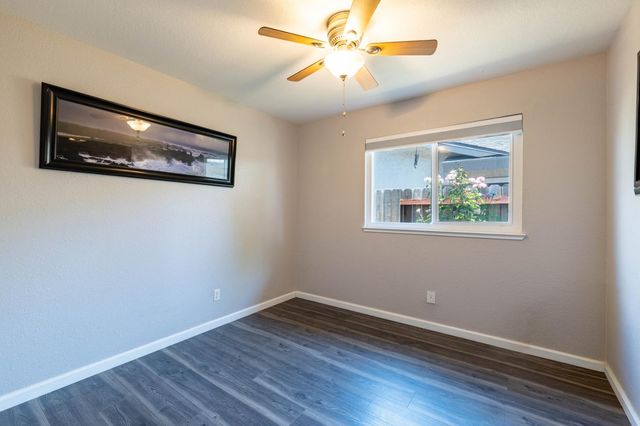 1358 Ridgerun Dr, Roseville, CA 95747