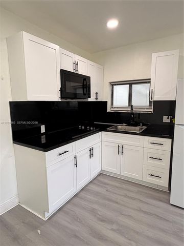 3115 SW 18th Street 3117, Miami, FL 33145