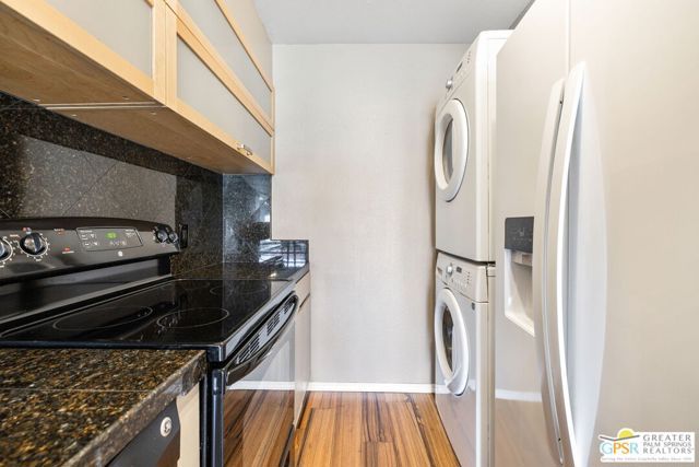 353 N Hermosa Drive 7B2, Palm Springs, CA 92262