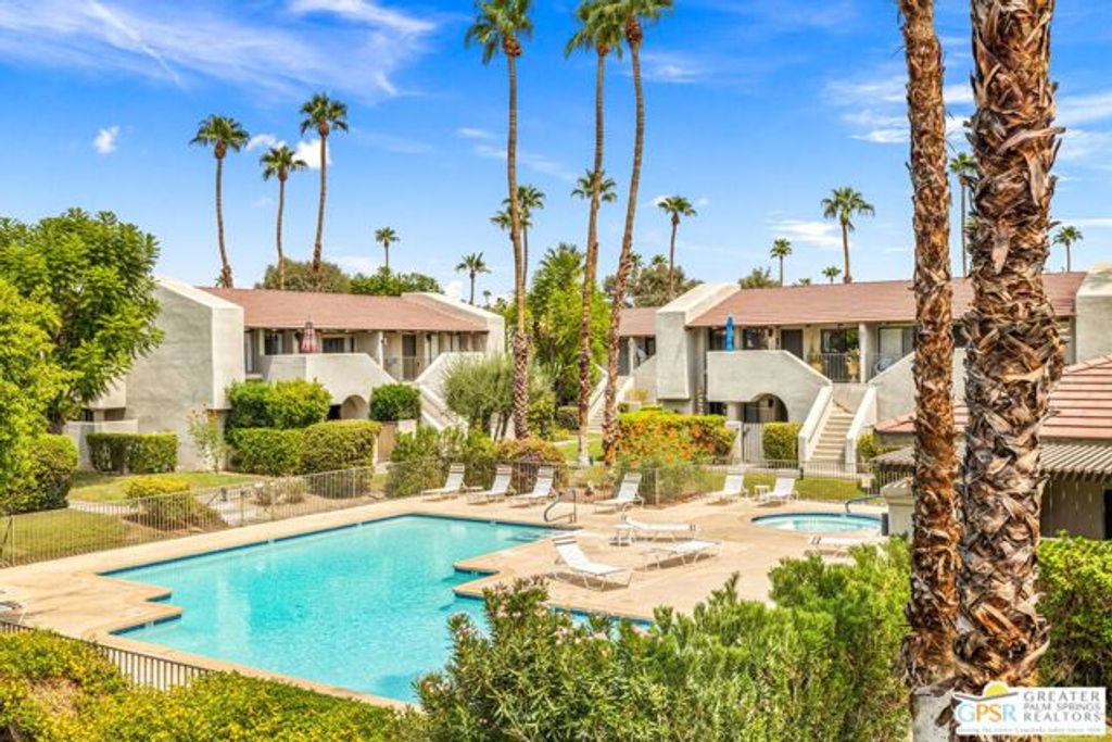 353 N Hermosa Drive 7B2, Palm Springs, CA 92262
