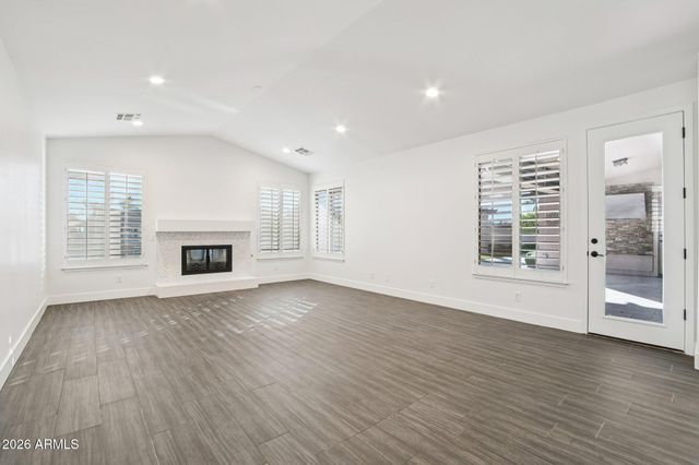 6991 W FIREBIRD Drive, Glendale, AZ 85308