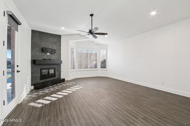 6991 W FIREBIRD Drive, Glendale, AZ 85308