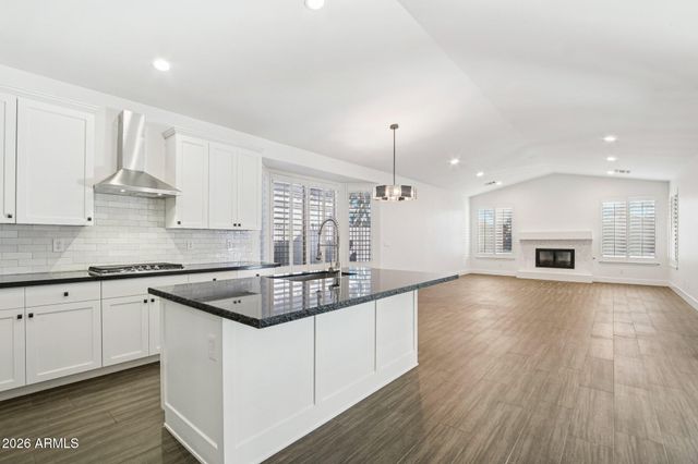 6991 W FIREBIRD Drive, Glendale, AZ 85308