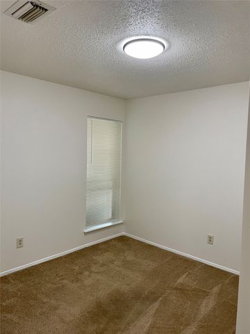 905 Northshore Drive, Garland, TX 75040