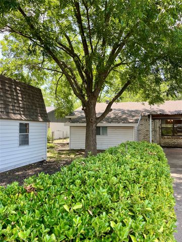 905 Northshore Drive, Garland, TX 75040