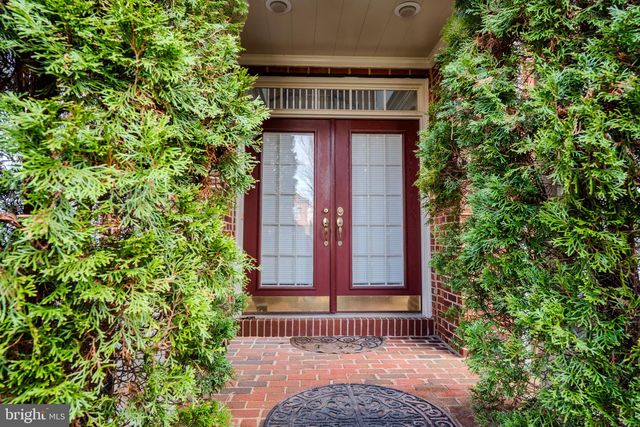 9215 SHAFERS MILL DR, Frederick, MD 21704