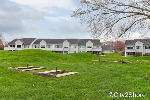 1109 Fairfield Drive, Hudsonville, MI 49426