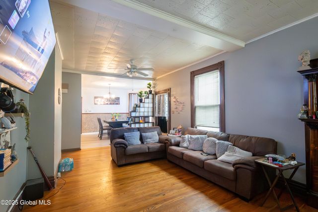 224 5th Avenue, Troy, NY 12180