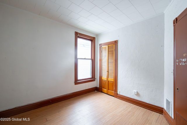 224 5th Avenue, Troy, NY 12180
