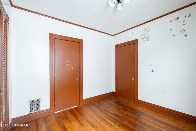 224 5th Avenue, Troy, NY 12180