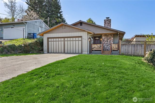 1417 S 257th Place, Des Moines, WA 98198