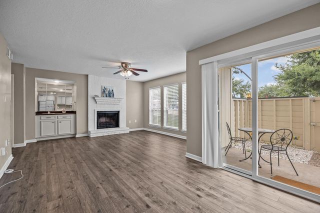 250 El Dorado Boulevard 127, Webster, TX 77598