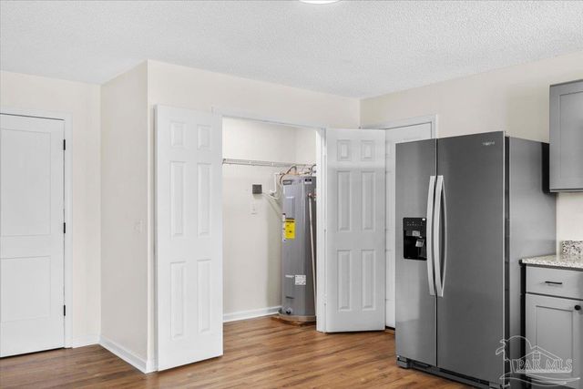 8821 Camshire Cir, Pensacola, FL 32507