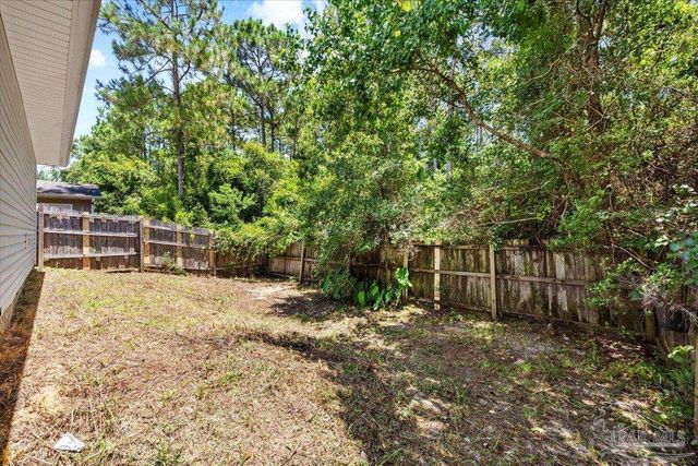 8821 Camshire Cir, Pensacola, FL 32507