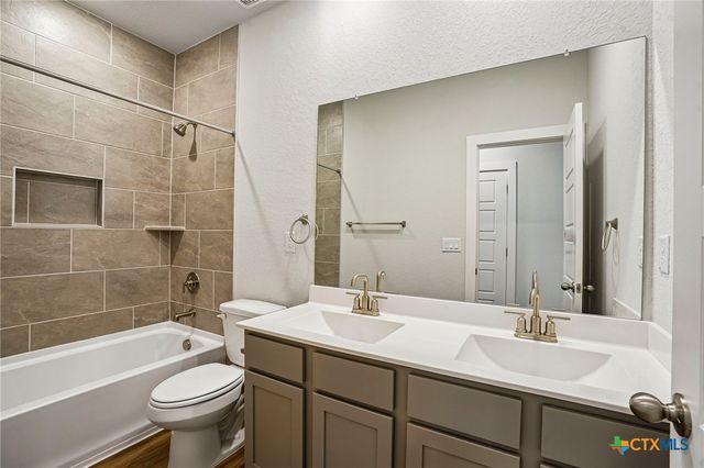 761 Whitman Street, New Braunfels, TX 78130