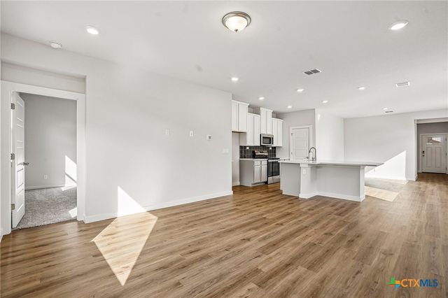761 Whitman Street, New Braunfels, TX 78130