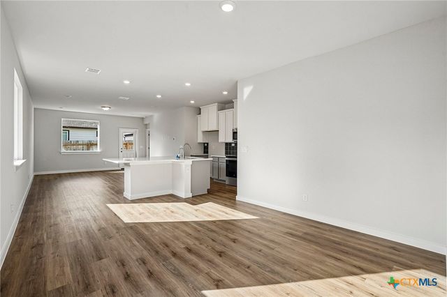 761 Whitman Street, New Braunfels, TX 78130