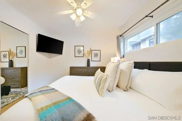 1816 Diamond Street, San Diego, CA 92109