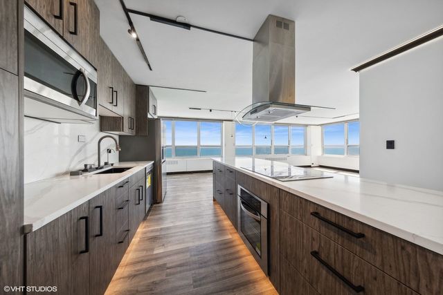 4800 S CHICAGO BEACH Drive 2312S, Chicago, IL 60615