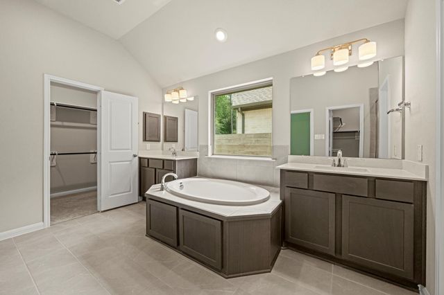 9166 Grand Jubilee Drive, Montgomery, TX 77316