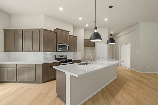 9166 Grand Jubilee Drive, Montgomery, TX 77316