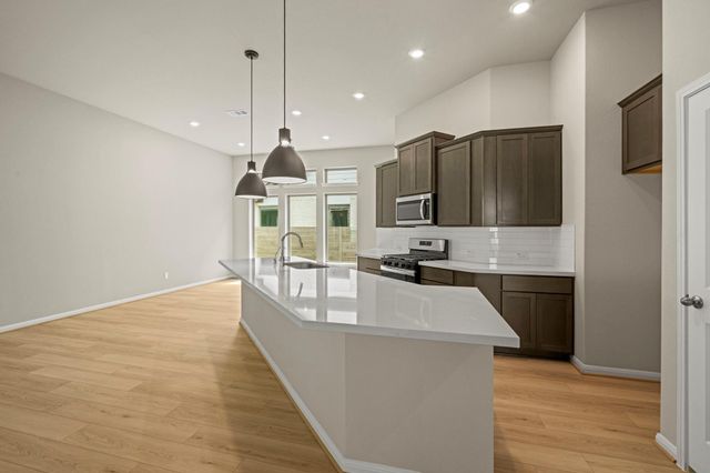 9166 Grand Jubilee Drive, Montgomery, TX 77316