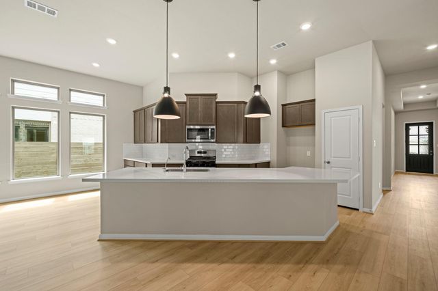 9166 Grand Jubilee Drive, Montgomery, TX 77316
