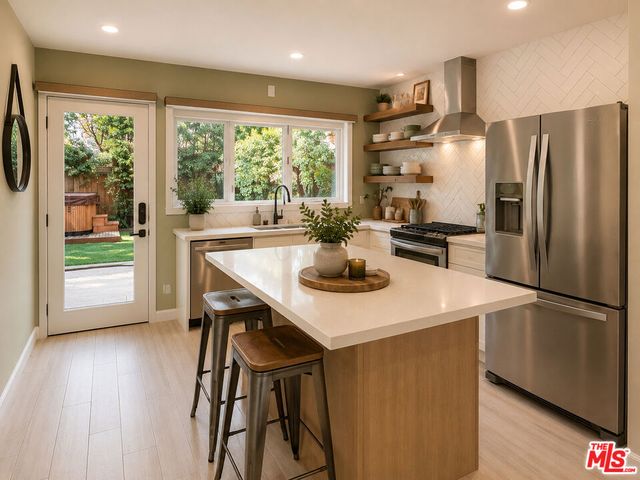 3213 Thatcher Avenue, Marina Del Rey, CA 90292