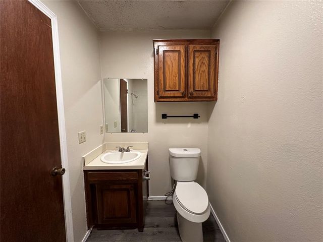 520 Peppertree Lane, Midwest City, OK 73110