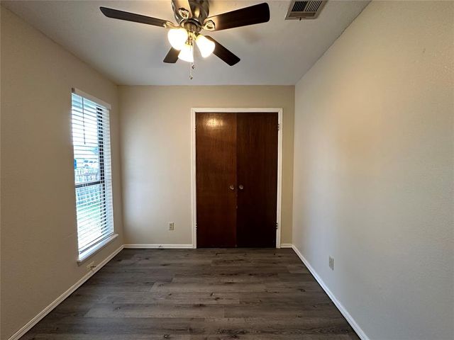 520 Peppertree Lane, Midwest City, OK 73110