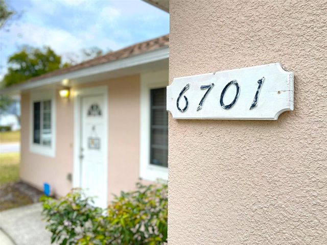 6701 MAGNOLIA POINTE CIRCLE, Orlando, FL 32810