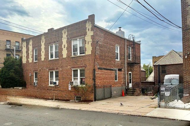 60-07 43rd Avenue, New York City, NY 11377