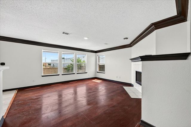 6008 Mckaskle Drive, Fort Worth, TX 76119