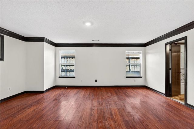 6008 Mckaskle Drive, Fort Worth, TX 76119