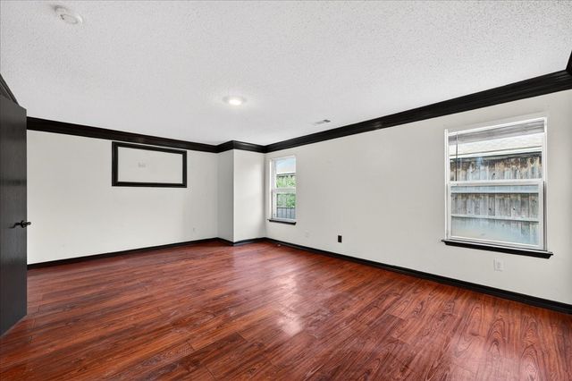 6008 Mckaskle Drive, Fort Worth, TX 76119