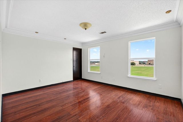 6008 Mckaskle Drive, Fort Worth, TX 76119